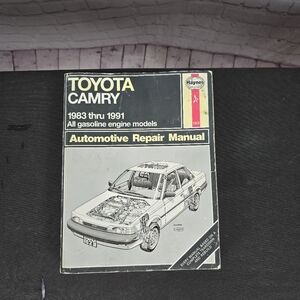Haynes Automotive Repair Manual Toyota Camry 1983 thru 1991.